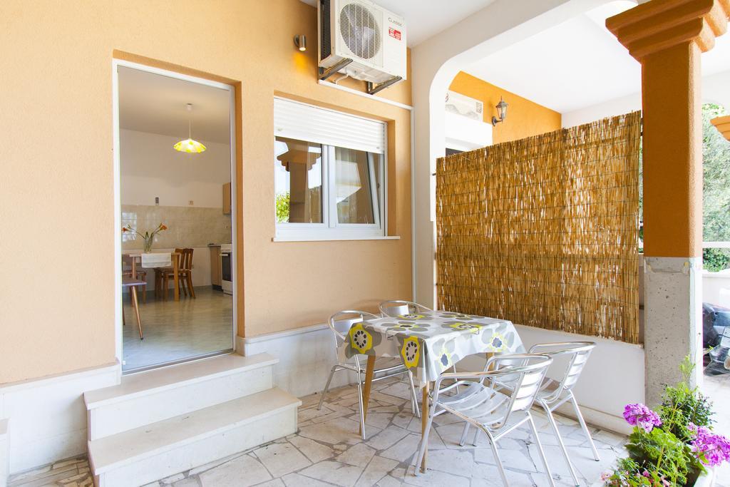 Apartment Mikulic Duce Exterior photo